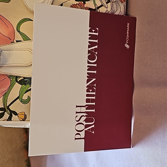 GUCCI RARE Auth. HTF Vtg Flora Canvas Satchel - Picture 16 of 16